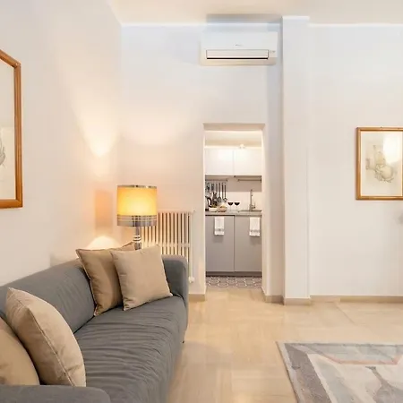 Apartmán Penthouse In The Heart Of With Terrace