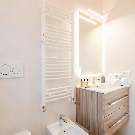 Penthouse In The Heart Of With Terrace Apartmán