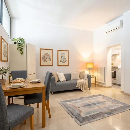 Apartmán Penthouse In The Heart Of With Terrace *